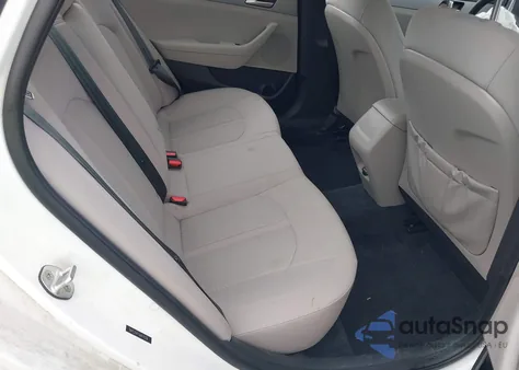 2018 Hyundai Sonata Se z USA, uszkodzony, nr VIN 5NPE24AF9JH678356